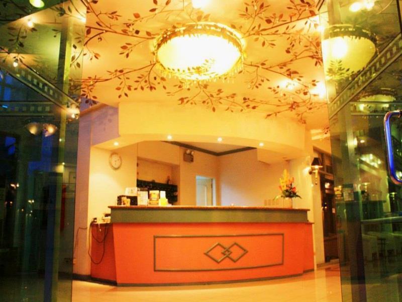 Royal Am Rei Hotel By Reddoorz Bacolod Exterior foto